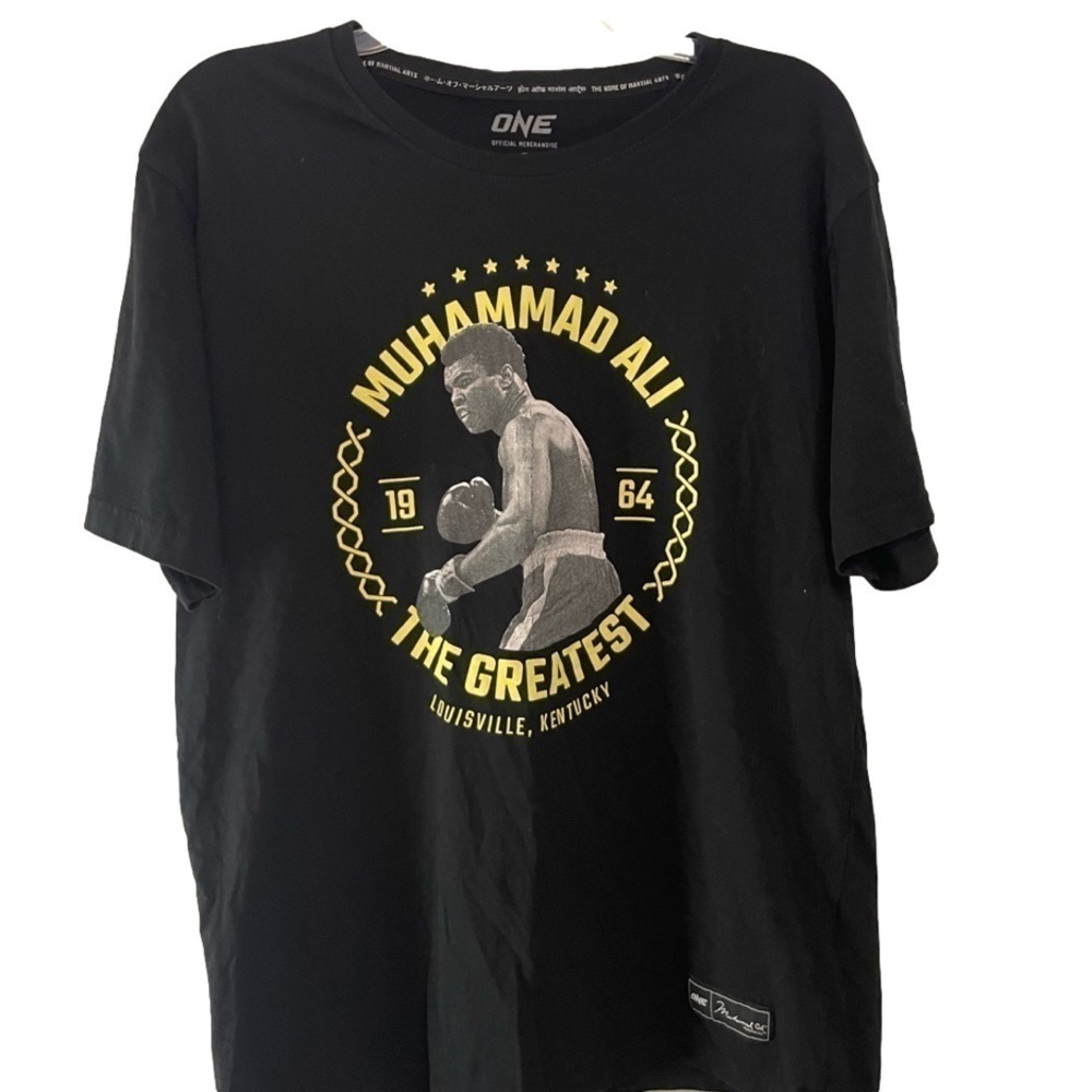 ONE - Muhammad Ali the Greatest T-Shirt Men's Large - EUC